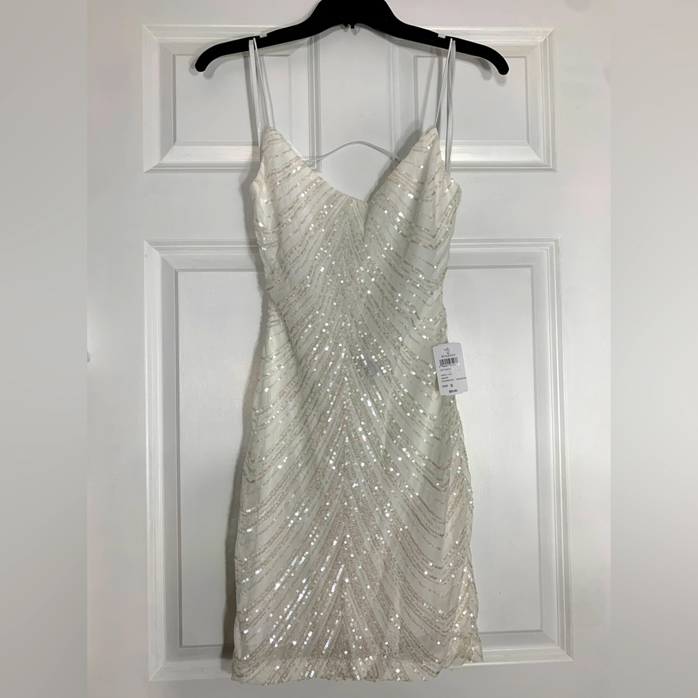 White - Formal Sequin Short Bodycon Dress from Windsor